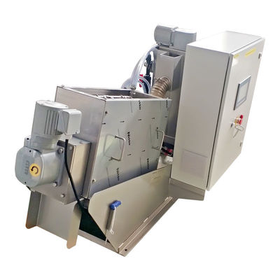 شراء مكبس برغي لمعالجة مياه الصرف الصحي آلة نزح الحمأة 1t / H online manufacture