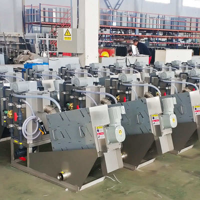 شراء برغي الغذاء الصحافة الحمأة نزح آلة معالجة مياه الصرف الصحي online manufacture